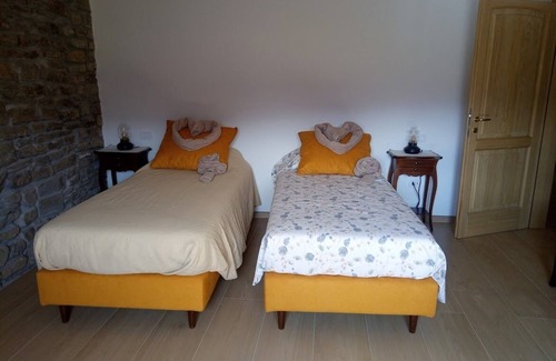 Castel del Rio Bed & Breakfast | Experience Agriturismo Il Regno del Marrone: 10/10 Stay