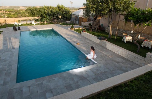 Ispica Bed & Breakfast | Pet-Friendly Agriturismo Il Tenimento: Rated 9/10 with Pool