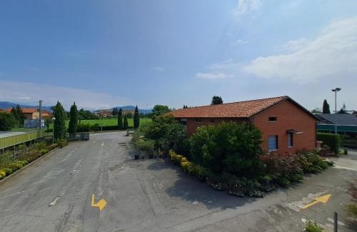 Bergamo House | Discover Agriturismo Il Vivaio: Guest Rated 9.3/10