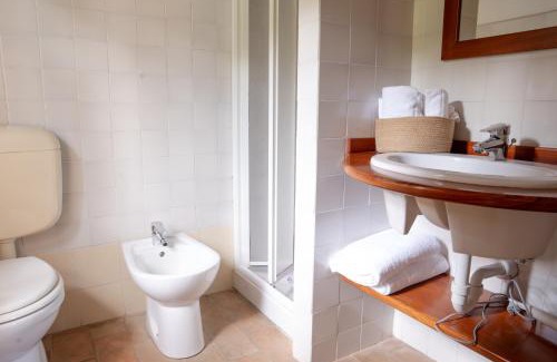 Calice al Cornoviglio House | Discover I due Ghiri: Family-Friendly Stay with Organic Dining