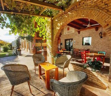 Palazzolo dello Stella House | Pet-Friendly Agriturismo Isola Augusta with Exceptional Ratings