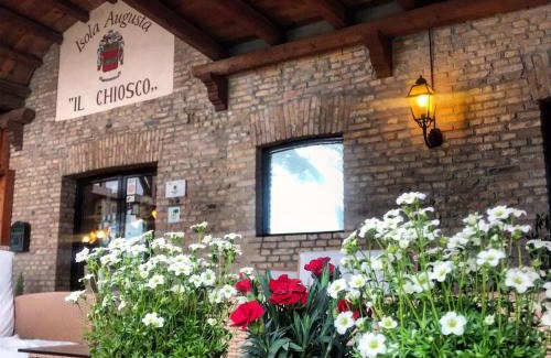 Palazzolo dello Stella House | Pet-Friendly Agriturismo Isola Augusta with Exceptional Ratings