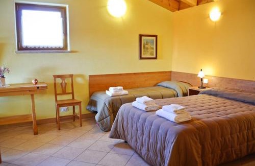 Nord-Est House | Family-Friendly Agriturismo il Porcellino with Hot Tub