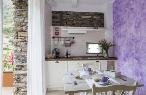 Badalucco House | Serene Agriturismo l'Adagio with Oceanfront Pool and Spa