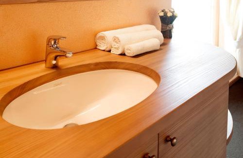 Faedis House | Experience Agriturismo l'Uva e le Stelle: 4-Star Oceanfront Retreat