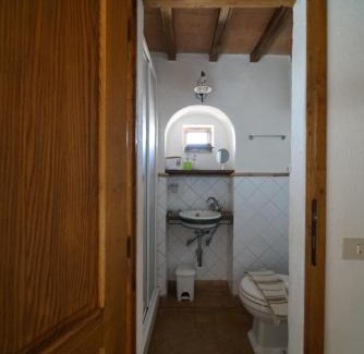 Castiglione d'Orcia Bed & Breakfast | Relax at Agriturismo La Colombella: Top-Rated Retreat