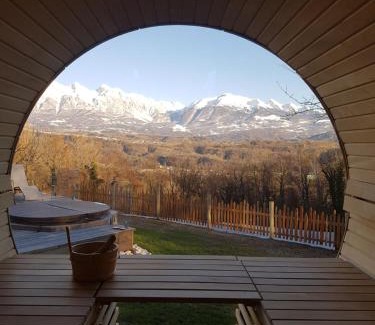 Ponte nelle Alpi Bed & Breakfast | Oceanfront AGRITURISMO La Giasena with Spa & Hot Tub
