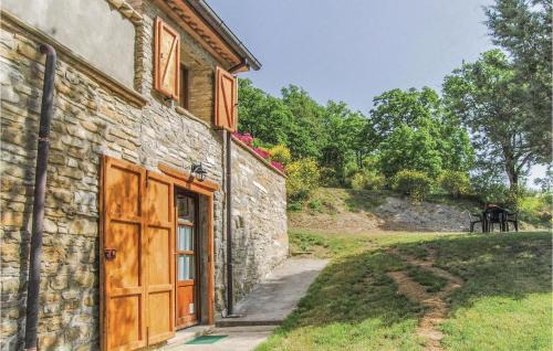 Citta di Castello House | Exceptional Agriturismo La Ginestra: Pet & Child Friendly Stay