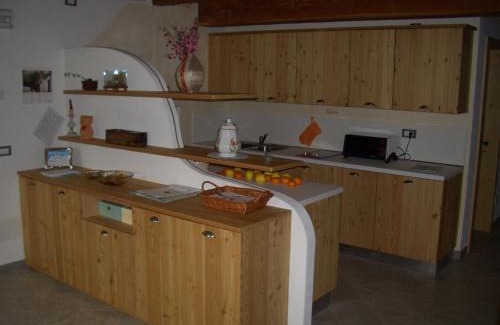 Pieve di Bono-Prezzo Bed & Breakfast | Pet-Friendly Agriturismo La Meta with Top Guest Ratings
