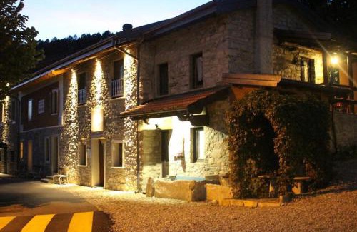 Alta Valle Intelvi House | Discover Agriturismo La Nevera: Pet-Friendly Retreat