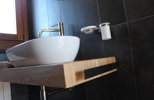Caprarola House | Relaxing Agriturismo La Valle Di Vico with Ocean Views