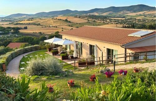 Fonte Blanda House | Relaxing Oceanfront Retreat at Agriturismo La Vista