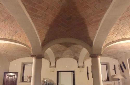 Fiorenzuola d'Arda House | Discover Agriturismo LaTerzola: Pet-Friendly Retreat Awaits
