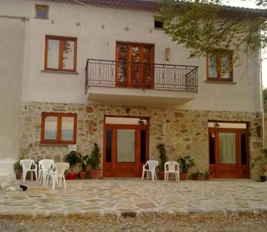 Felitto House | Cozy Agriturismo le Cammarose: Pet-Friendly Retreat
