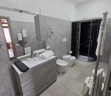 Grotte di Castro House | Relaxing Agriturismo le Fontane at Lago di Bolsena
