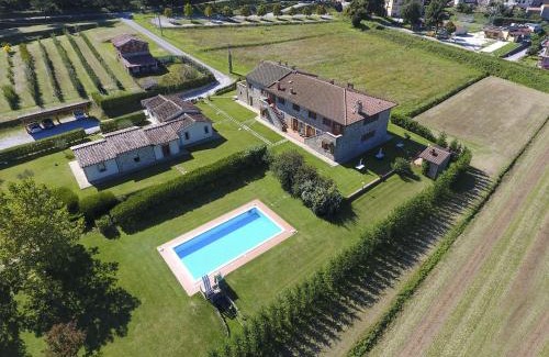 Lisciano Niccone Apartment | Experience Agriturismo Le Fornaci – Oceanfront Retreat