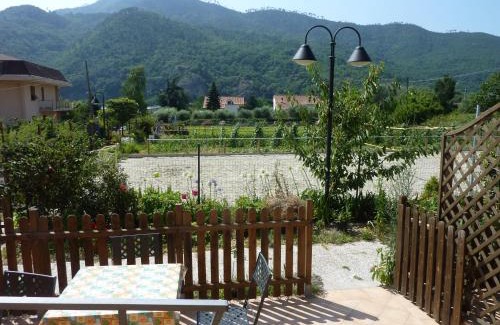 Villanova d'Albenga House | Pet-Friendly Agriturismo Le Collinette with Family Amenities