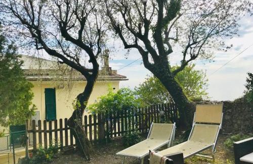Pieve Ligure House | Pet Friendly Agriturismo Le Pale with Oceanfront Pool