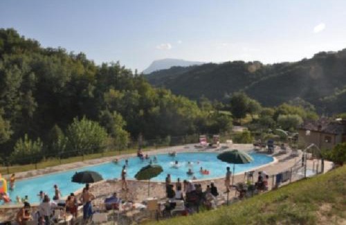 Comunanza House | Family-Friendly Agriturismo Le Selve with Great Reviews