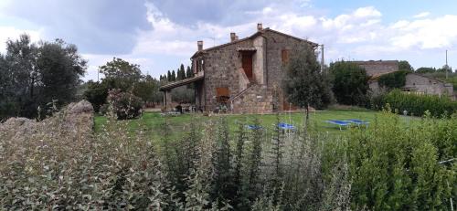 Pitigliano House | Experience Agriturismo Le Sorgenti with Oceanfront Views
