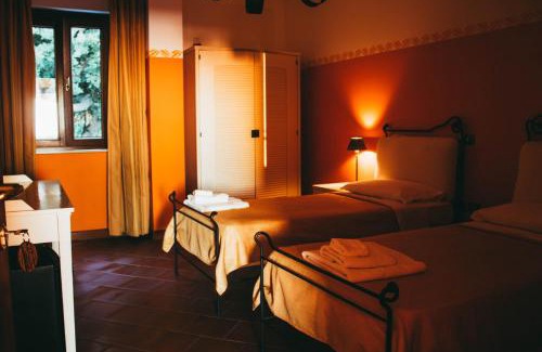 Francavilla Angitola House | Experience Agriturismo Mielita: Pool & Breakfast Awaits