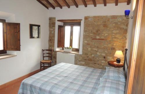 San Casciano in Val di Pesa House | Exquisite Agriturismo Macinello: 4-Star Oceanfront Retreat