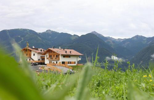 Cavalese Bed & Breakfast | Highly Rated Agriturismo Maso Schneider for Family Getaways