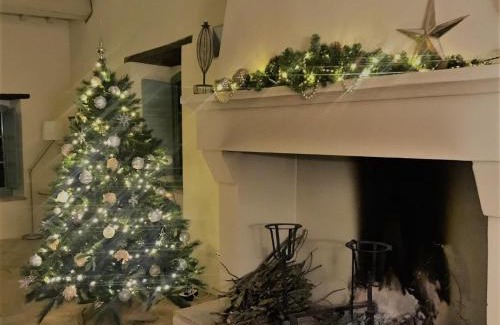 Cagli House | Discover Agriturismo Molleone: Oceanside Retreat with Pool