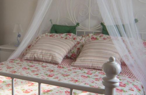 Seborga House | Discover Agriturismo Monaci Templari: Oceanfront Getaway