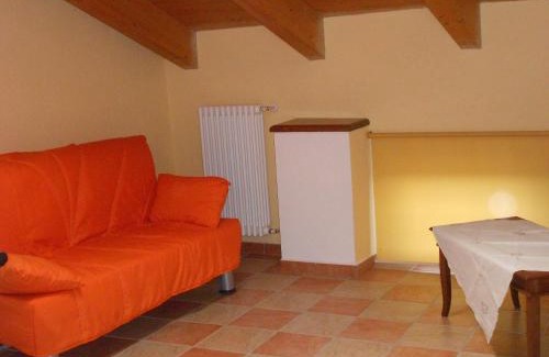 Cereseto Apartment | Pet-Friendly Agriturismo Monrabbioso with Hot Tub & High Ratings