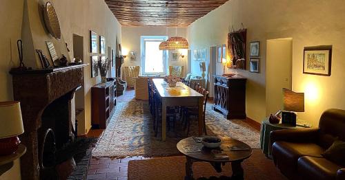 Ischia di Castro House | Experience Agriturismo Montecalvo: Oceanfront Family Retreat