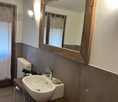 Gavi House | Relaxing Agriturismo Nonna Du with Ocean Views & Pool