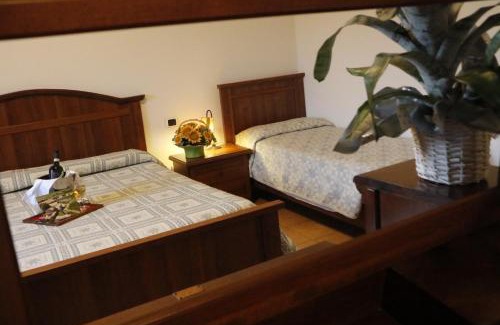 Montedinove House | Top-Rated Agriturismo Oasi Biologica with Pool & Breakfast