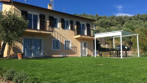 Civezza Apartment | Experience Agriturismo Oltrealmare: Rated 9.8 & Oceanfront Fun