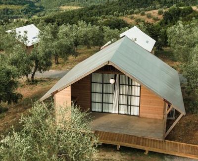 Montelupo Fiorentino House | Discover Agriturismo Poggio Nardini: Oceanfront Getaway