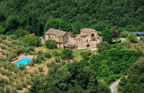 Volterra Apartment | Discover Agriturismo Podere Cortilla with Pool & Family Fun
