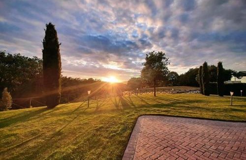 Sorano House | Pet-Friendly Agriturismo Podere Del Lepre with Pool & Hot Tub
