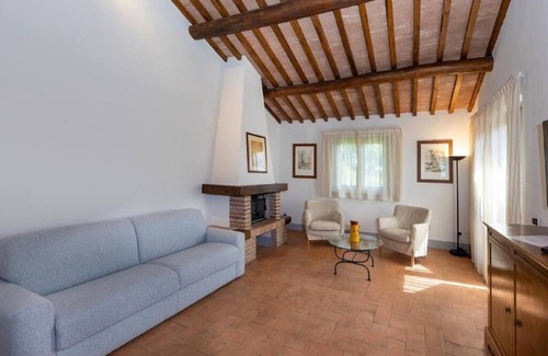 Scansano Other | Eco-Friendly Agriturismo Podere l'Aione with Pool & Spa