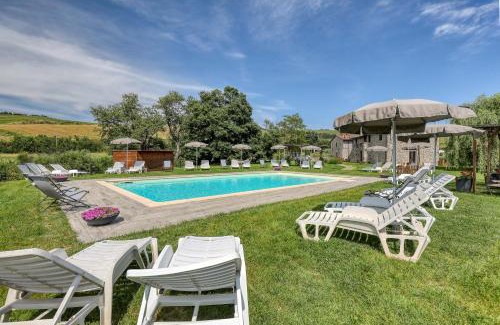 Radicofani House | Elegant Agriturismo Podere San Giorgio with Ocean Views