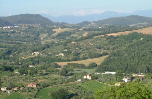 Amelia House | Discover Agriturismo Poggio Della Rosa: Pet-Friendly Retreat