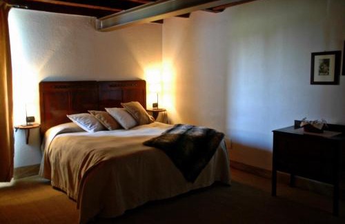 Pastrengo House | Discover Agriturismo Sambuco with Oceanfront Pool & More
