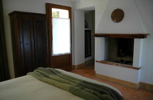 Pastrengo House | Discover Agriturismo Sambuco with Oceanfront Pool & More
