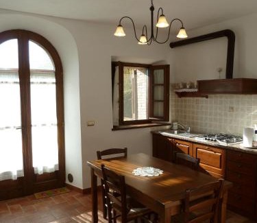 Cetona House | Oceanfront Agriturismo San Giovanni: Exceptional 9.1 Rating