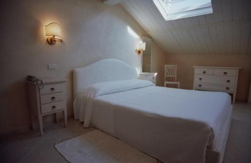 Vicenza House | Inviting Agriturismo San Michele with Ocean View Amenities