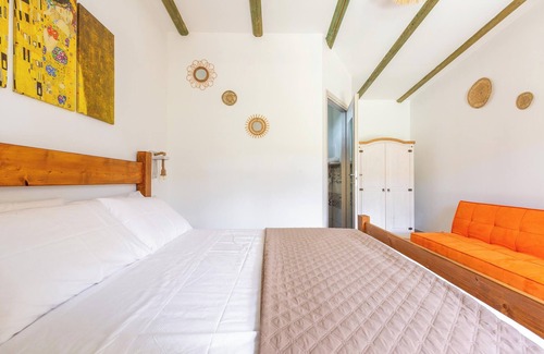 Supersano Hotel | Accessible Triple Room at 3983 Serre Salentine - Pet Friendly