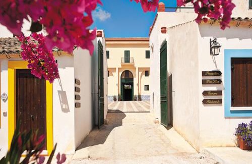 Sirignano House | Experience Agriturismo Sirignano Wine Resort by the Sea
