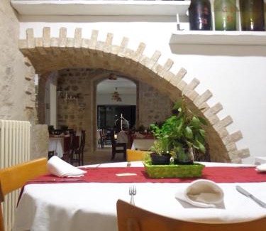 Larino House | Discover Agriturismo Sorgente di Luna: Pet-Friendly Retreat