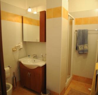 Albosaggia House | Guest Rated Agriturismo Stella Orobica with Unique Amenities