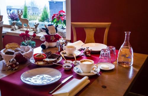 Albosaggia House | Guest Rated Agriturismo Stella Orobica with Unique Amenities
