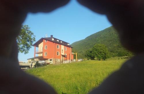 Albosaggia House | Guest Rated Agriturismo Stella Orobica with Unique Amenities